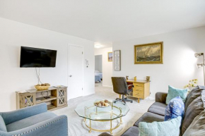 8 Mi to Downtown Denver WFH-Friendly Aurora Home!